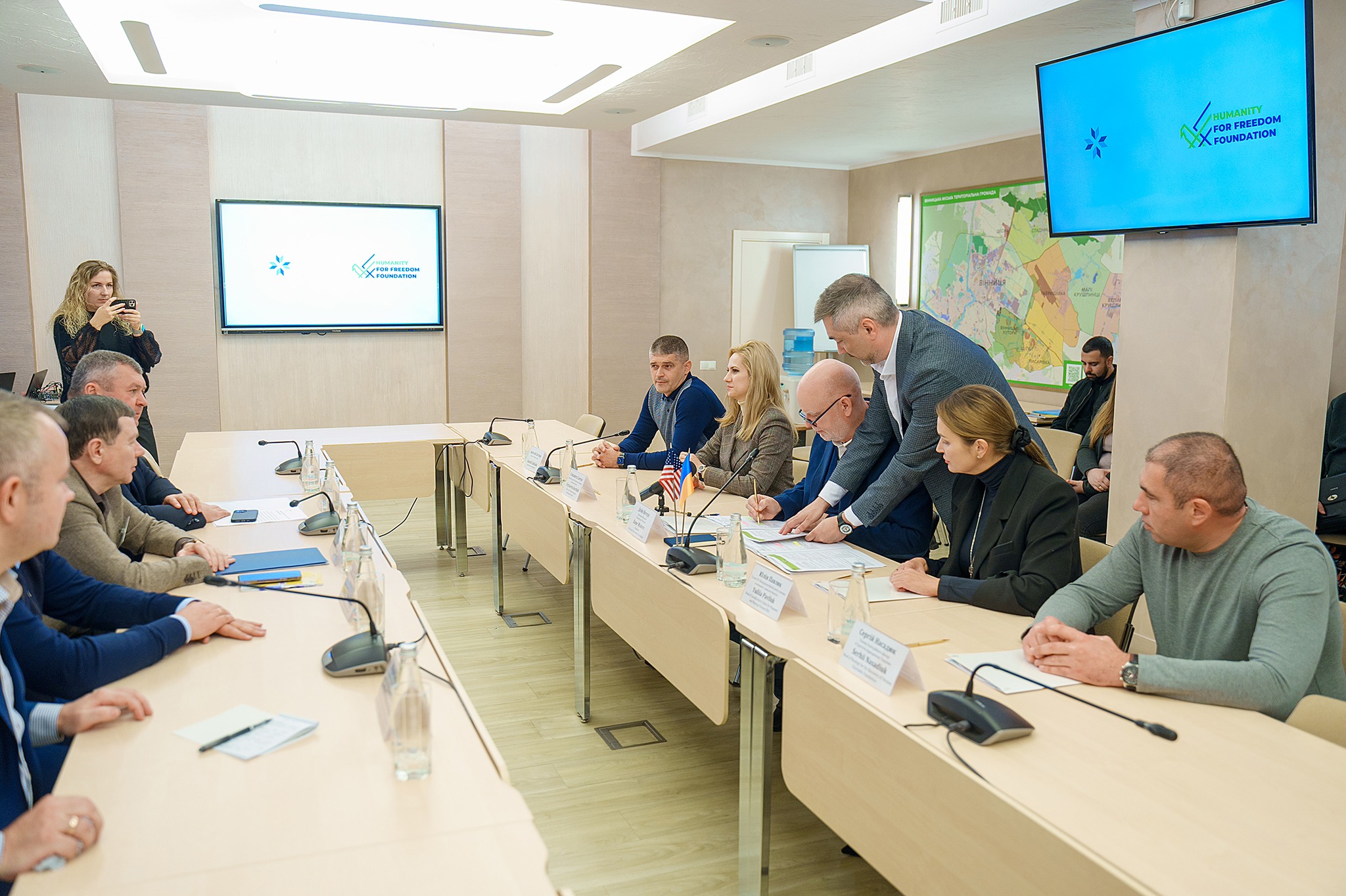 Caring for Those Affected by War: Humanity For Freedom Foundation Signs Grant Agreements with Vinnytsia Organizations to Implement Social Projects