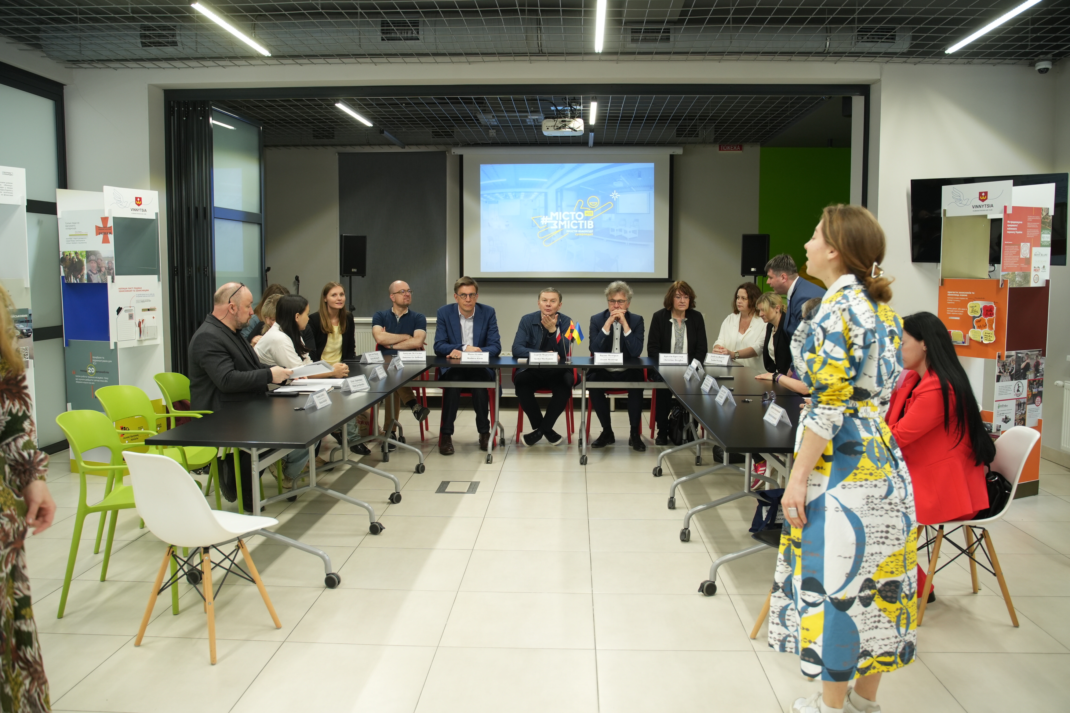 To Unite Efforts at the Level of International Partnership: Mayors of Twin Cities of Nancy, Karlsruhe and Vinnytsia Meet with Representatives of Public Opinion