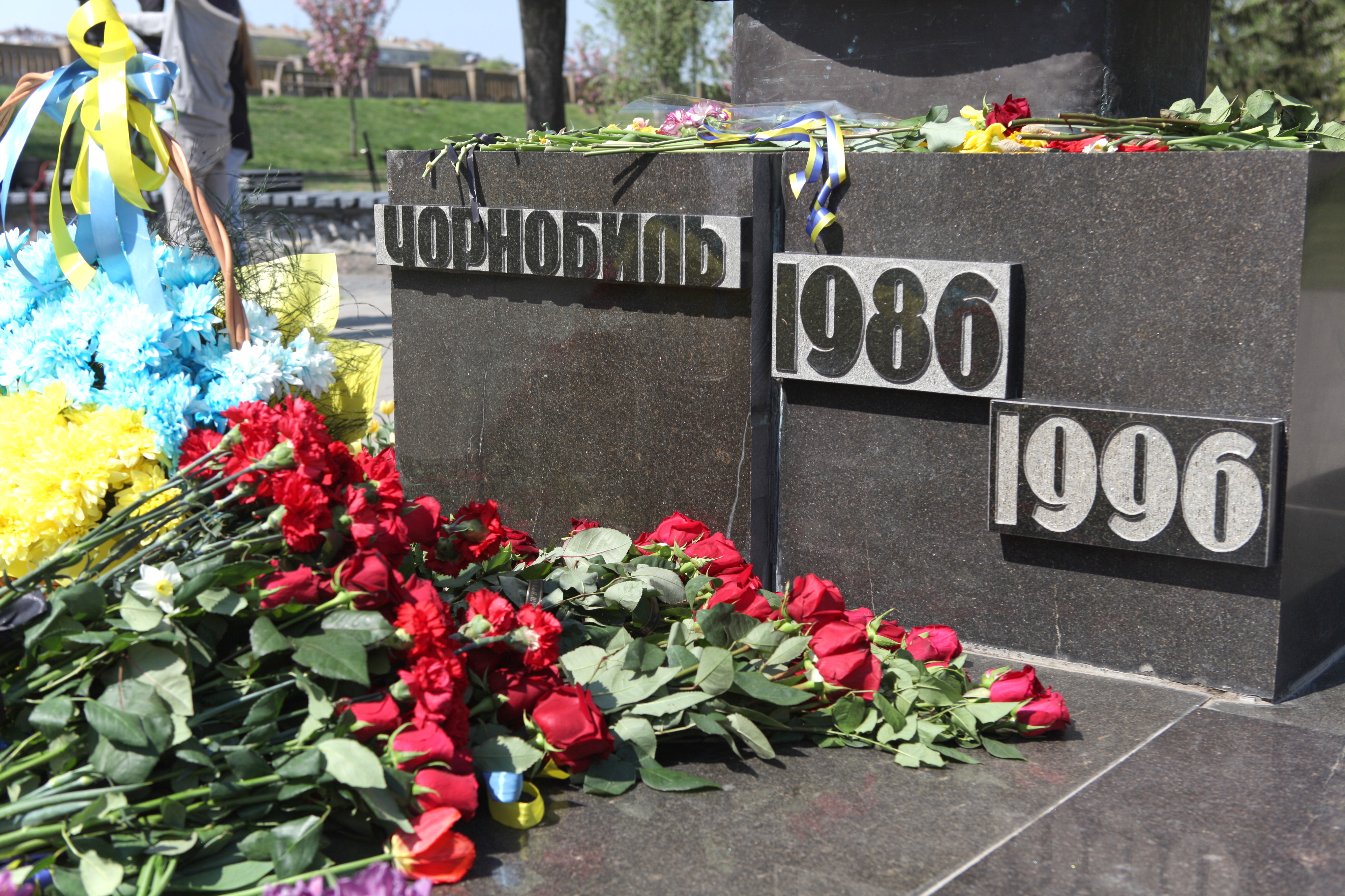 До роковин аварії на Чорнобильській АЕС вінничани вшанували пам’ять жертв трагедії