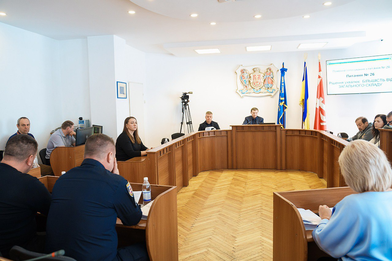 5% на 5 років. Рішенням сесії передбачили можливість для вінницьких ОСББ отримати кредит на встановлення сонячних електростанцій для загальнобудинкових потреб