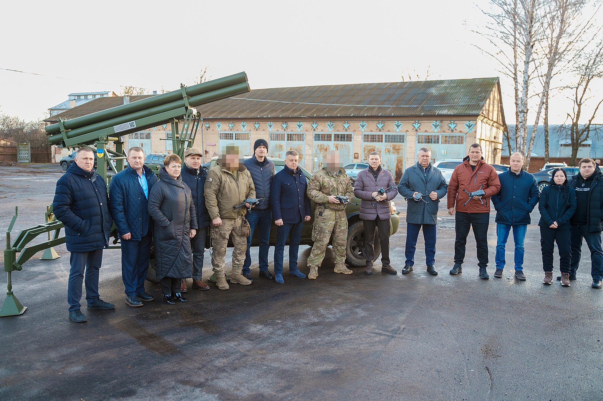 «Міні-град» та 5 Mavic 3T: Вінницька міська рада спільно з громадою у взаємодії з Міжрегіональним координаційним гуманітарним штабом вчергове підсилила один зі спецпідрозділів Збройних Сил України