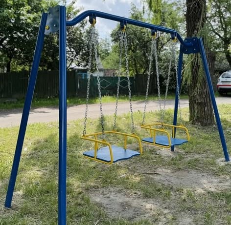 Покращили дозвілля для майже тисячі дітей: у Вінницько-Хутірському окрузі завершили ремонт дитячих майданчиків