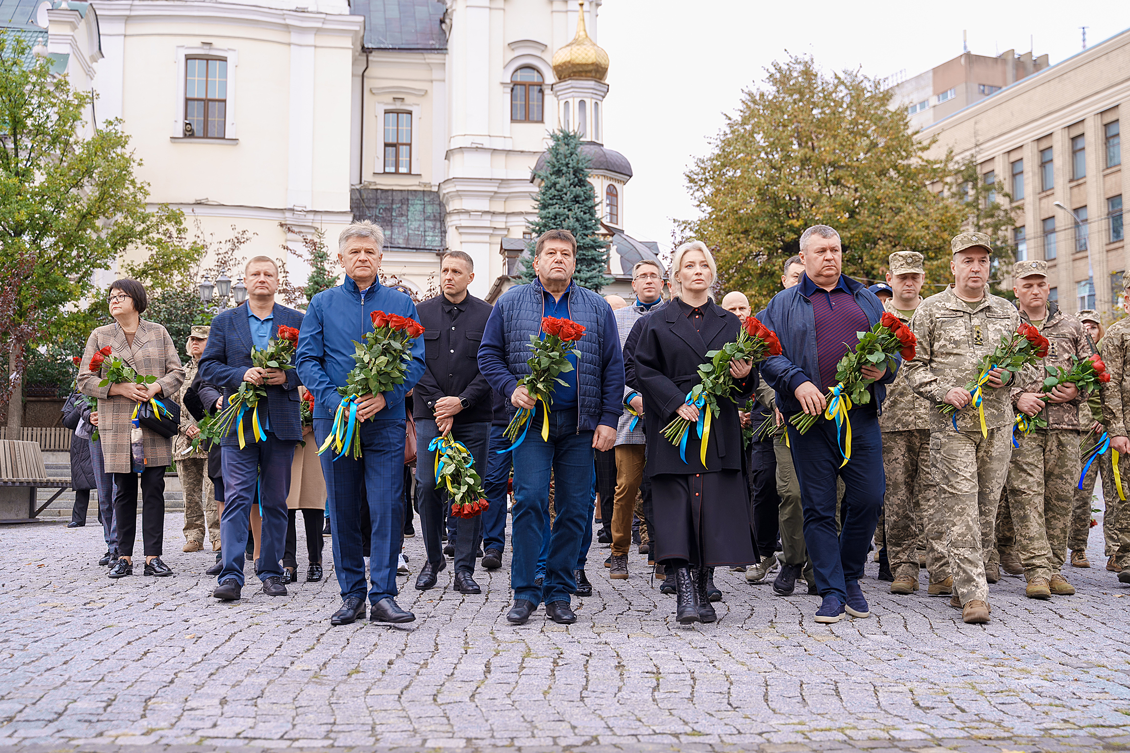 Покладання квітів до пам’ятного знаку Небесній Сотні і загиблим героям російсько-української війни